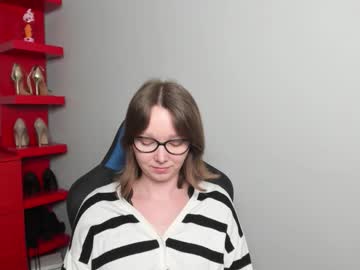 Beautyzoexx Chaturbate stream image from March 13, 2026
