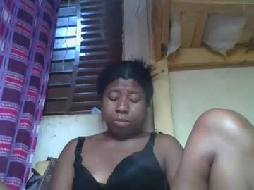 Naadiaaa Chaturbate stream image from March 13, 2026