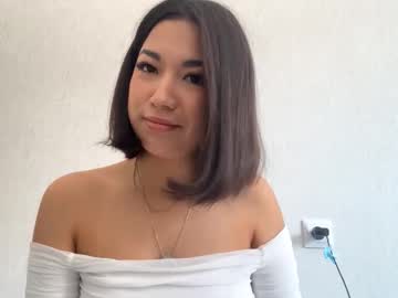 Amadapenegar Chaturbate stream image from March 13, 2026