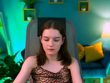 Kelliebanshe Chaturbate stream image from March 13, 2026