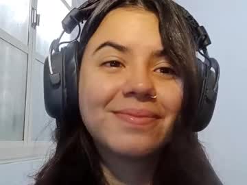 Melaniscarrow Chaturbate stream image from March 13, 2026