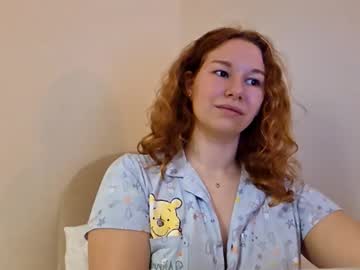 Passionatefox Chaturbate stream image from March 13, 2026