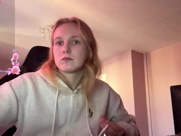 Annellebenney Chaturbate stream image from March 13, 2026