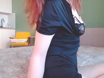 Bonjourlabelle Chaturbate stream image from March 13, 2026