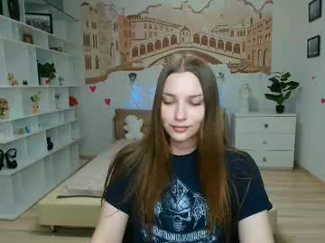 Dariaangels Chaturbate stream image from March 13, 2026