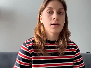 Veronikalackie Chaturbate stream image from March 13, 2026