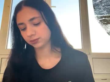 Scarletgschwend Chaturbate stream image from March 13, 2026