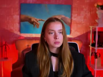 Jennifergraces Chaturbate stream image from March 13, 2026