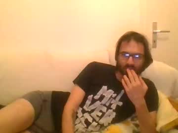Oeffel Chaturbate stream image from March 13, 2026