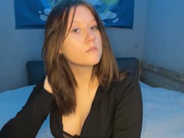 Ileana_Novak Chaturbate stream image from March 13, 2026