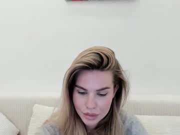 Mollycem345 Chaturbate stream image from March 13, 2026