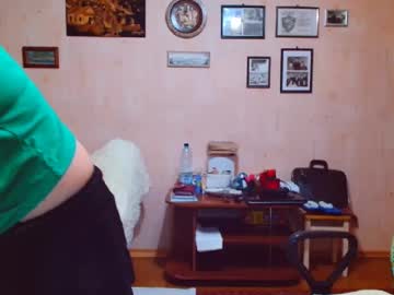 Kira9476 Chaturbate stream image from March 13, 2026