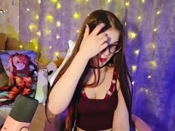 Ellahughess Chaturbate stream image from March 13, 2026