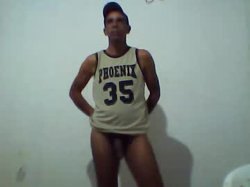 Everaldosantos Chaturbate stream image from March 13, 2026