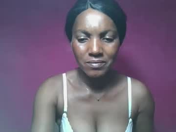 Sexydoll32 Chaturbate stream image from March 13, 2026