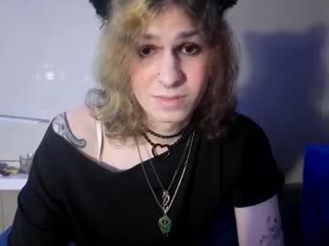Cuddleavenue stream image from March 14, 2026