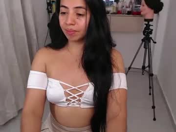 Anngela01 Chaturbate stream image from March 14, 2026