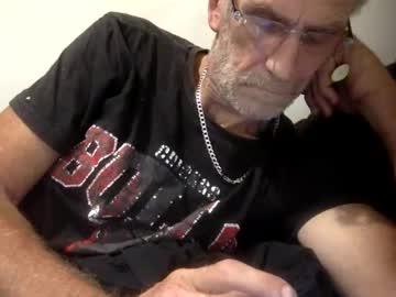 Deanofflove221000 Chaturbate stream image from March 14, 2026