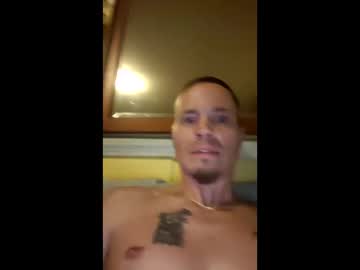 Jveillette00p27 Chaturbate stream image from March 14, 2026