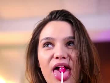 Lena_Laurent Chaturbate stream image from March 14, 2026