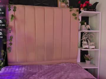 Cloey_Bentley Chaturbate stream image from March 14, 2026