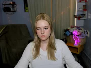 Trixy_Melison Chaturbate stream image from March 14, 2026