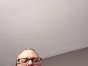 Gyfhli Chaturbate stream image from March 14, 2026