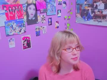 Witam_Zoeni Chaturbate stream image from March 14, 2026