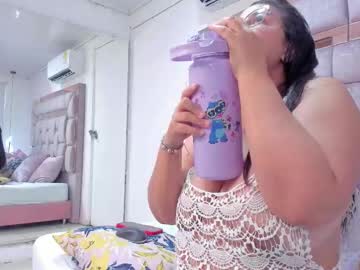 Isabellablazee Chaturbate stream image from March 14, 2026
