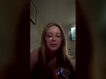 Lovelylove127 Chaturbate stream image from March 14, 2026