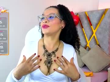 Cintia_Holms Chaturbate stream image from March 15, 2026