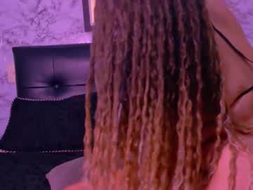 Julietahazze_ Chaturbate stream image from March 15, 2026