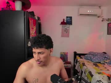 Ivano_Jones Chaturbate stream image from March 15, 2026