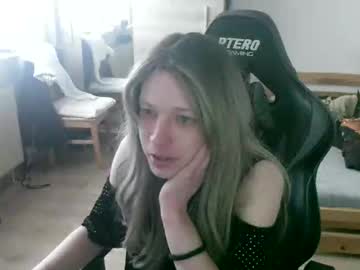 Isilmarith Chaturbate stream image from March 15, 2026