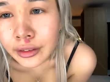 Kira_Jade Chaturbate stream image from March 15, 2026