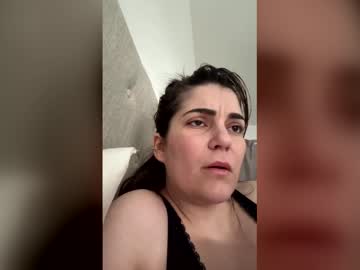 Nikinik75 Chaturbate stream image from March 15, 2026