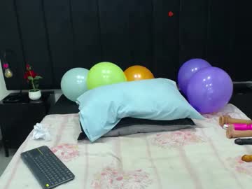 Queenmature Chaturbate stream image from March 15, 2026
