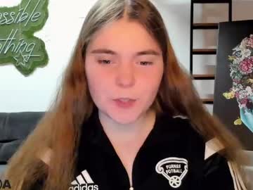 Miraa_Bloom Chaturbate stream image from March 15, 2026