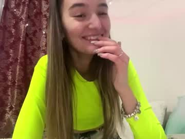 Reathakiss Chaturbate stream image from March 15, 2026