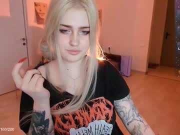 Gothkittys stream image from March 15, 2026