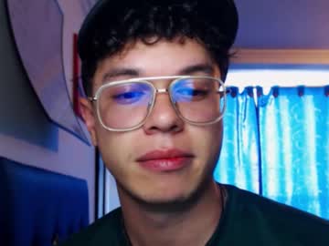 Rexbunnybody Chaturbate stream image from March 15, 2026