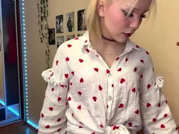 Tawnyakriss Chaturbate stream image from March 15, 2026