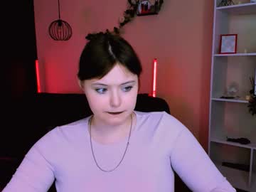 Lusy_Puff Chaturbate stream image from March 15, 2026