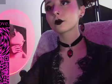 Nadanadiaa Chaturbate stream image from March 15, 2026
