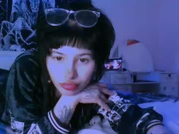 Allisondeetz Chaturbate stream image from March 15, 2026