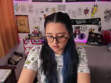 Cherry_Blushh Chaturbate stream image from March 15, 2026