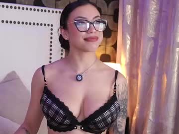 Isabelawhitee Chaturbate stream image from March 16, 2026