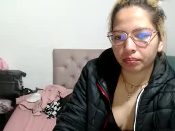 Laura_Marlyn Chaturbate stream image from March 16, 2026
