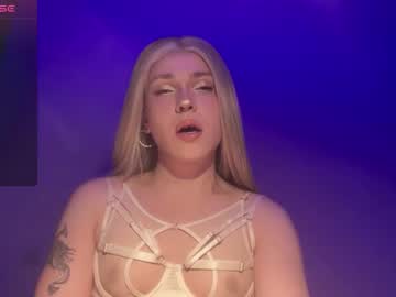Alena_Dubai Chaturbate stream image from March 16, 2026
