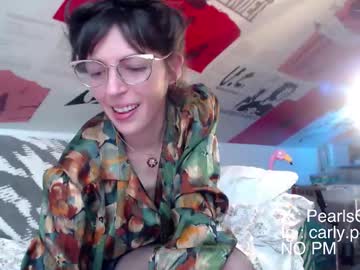 Carlypearls Chaturbate stream image from March 16, 2026